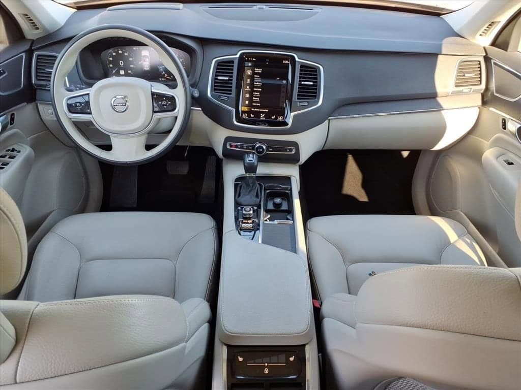 2020 Volvo XC90 - Image 26