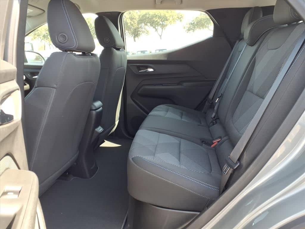 2027 Chevrolet Bolt - Image 16