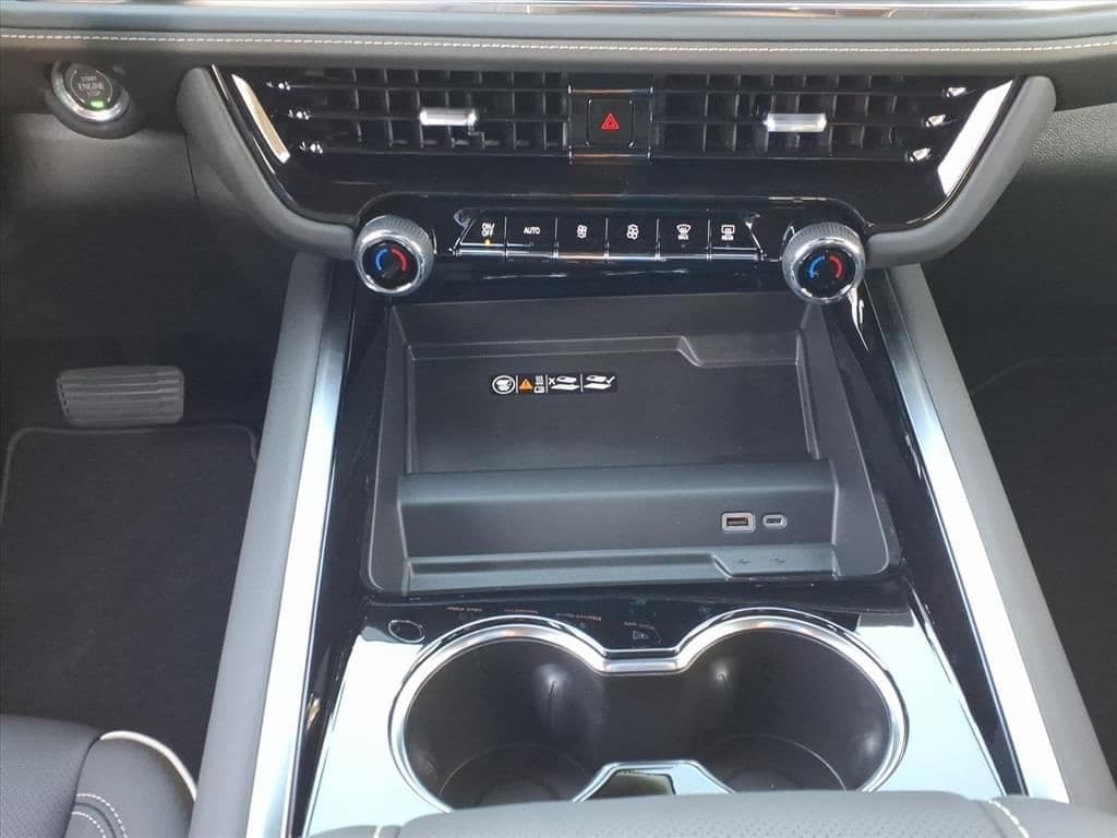 2026 Chevrolet Tahoe - Image 21