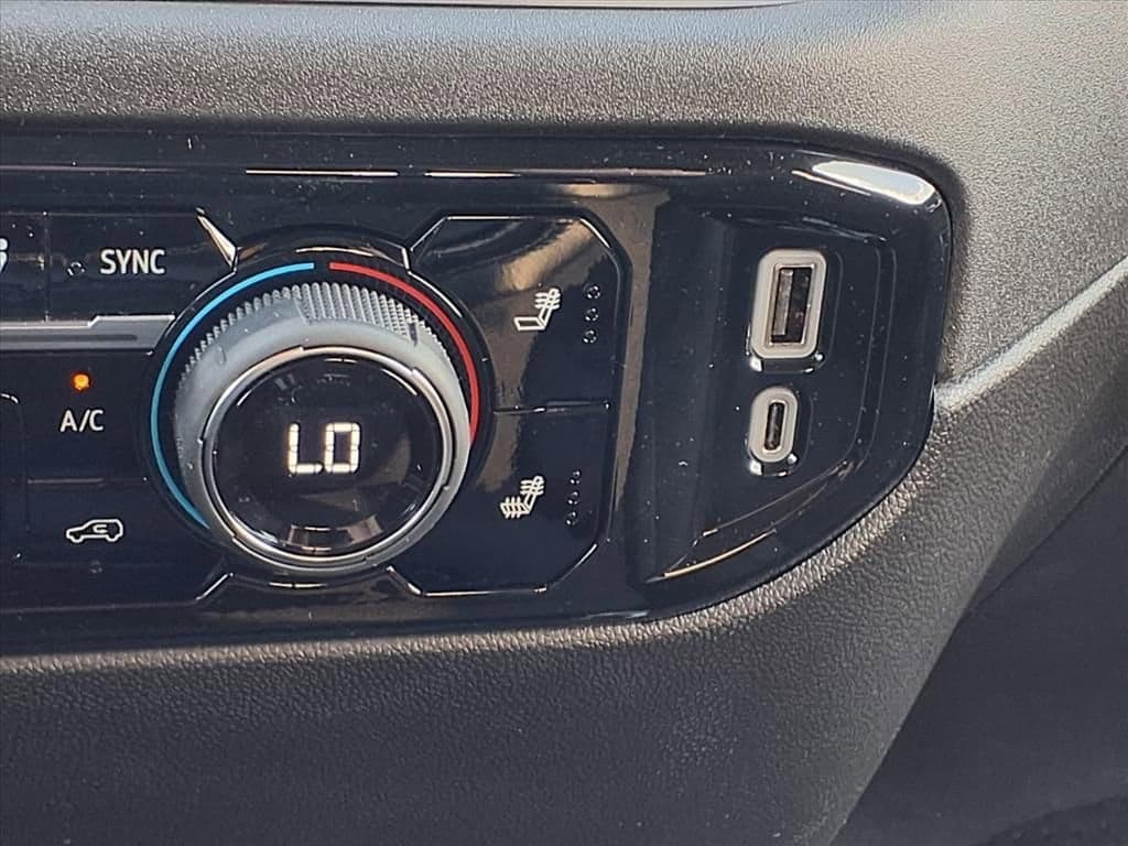 2026 Chevrolet Silverado 1500 - Image 14