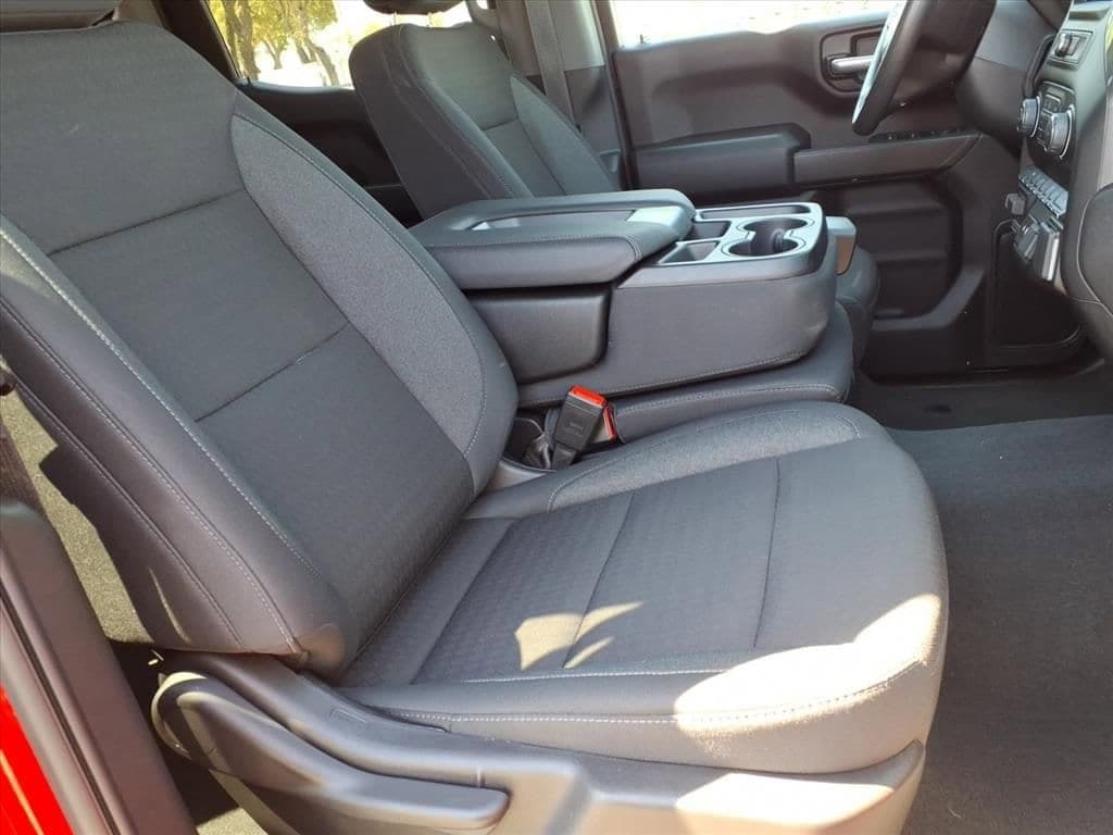 2026 Chevrolet Silverado 1500 - Image 17