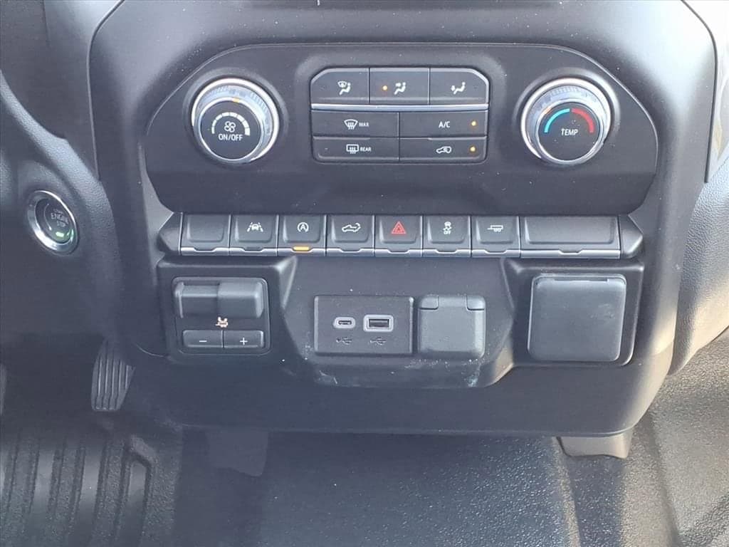 2026 Chevrolet Silverado 1500 - Image 15