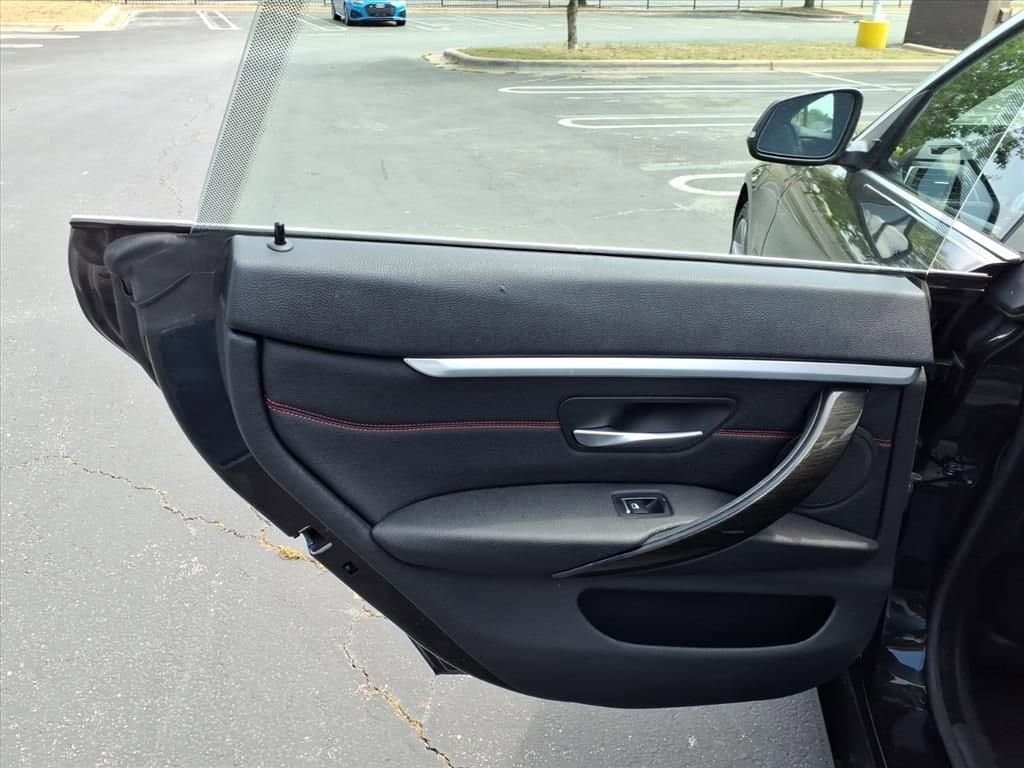 2019 BMW 4 Series - Image 18