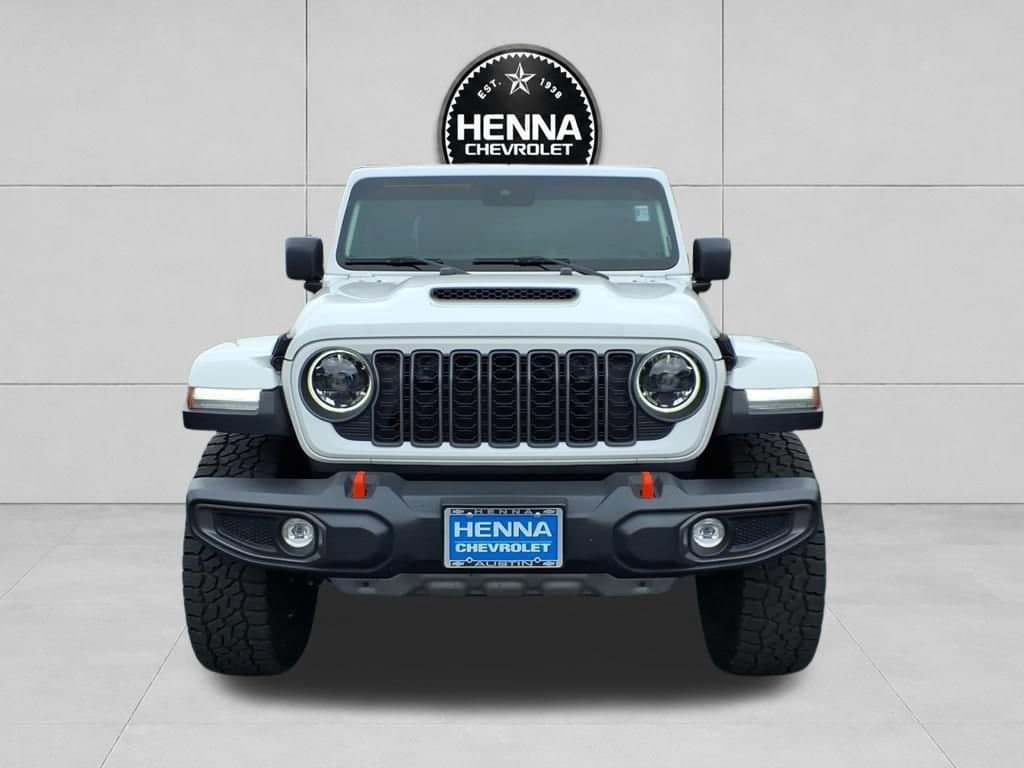 2025 Jeep Gladiator - Image 8