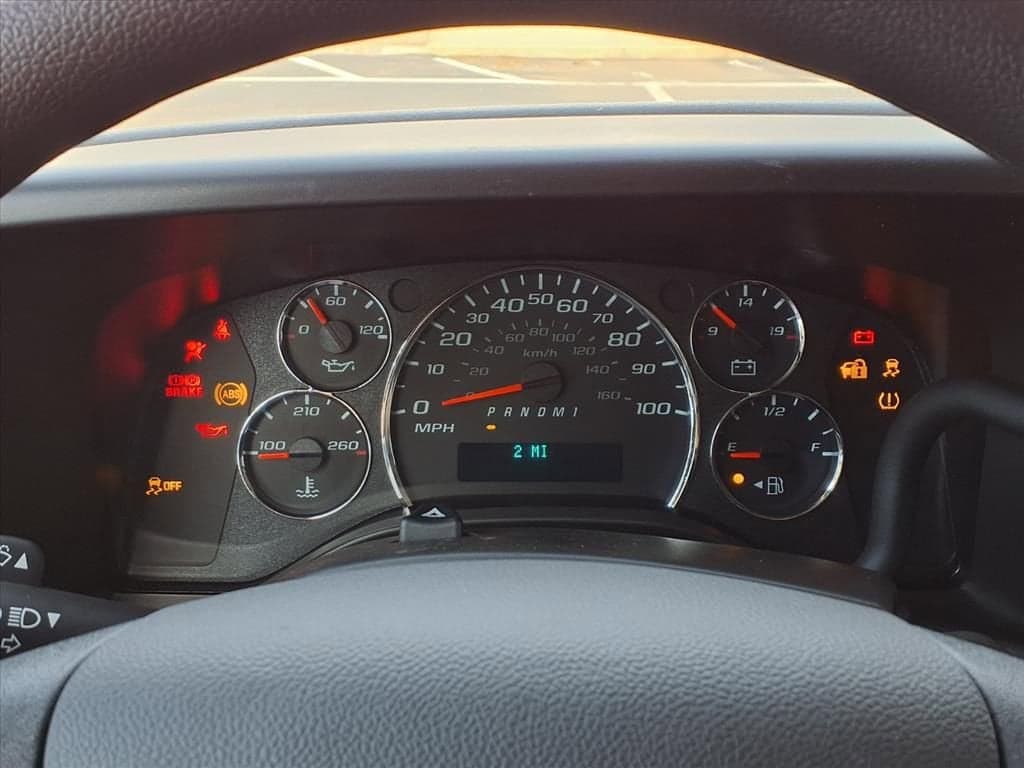 2026 Chevrolet Express Cargo - Image 16