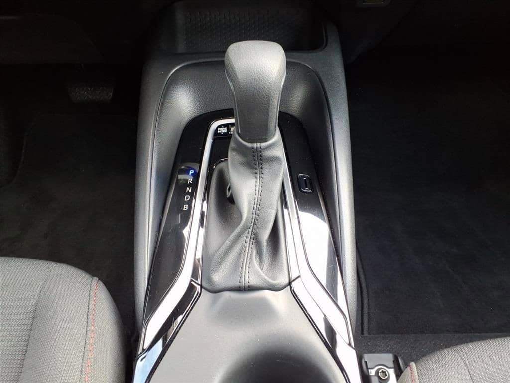 2025 Toyota Corolla - Image 23