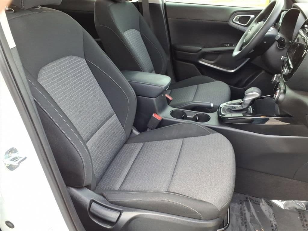2022 Kia Soul - Image 17