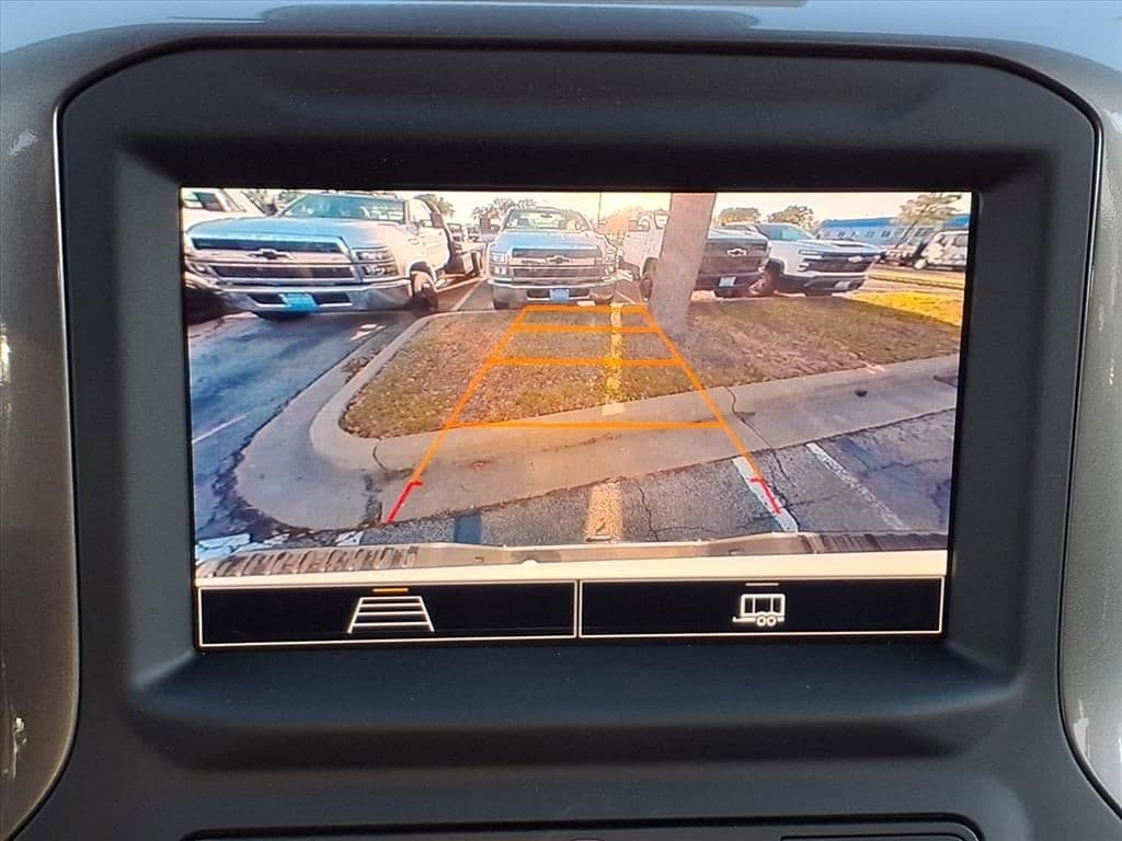 2026 Chevrolet Silverado 2500 HD - Image 11