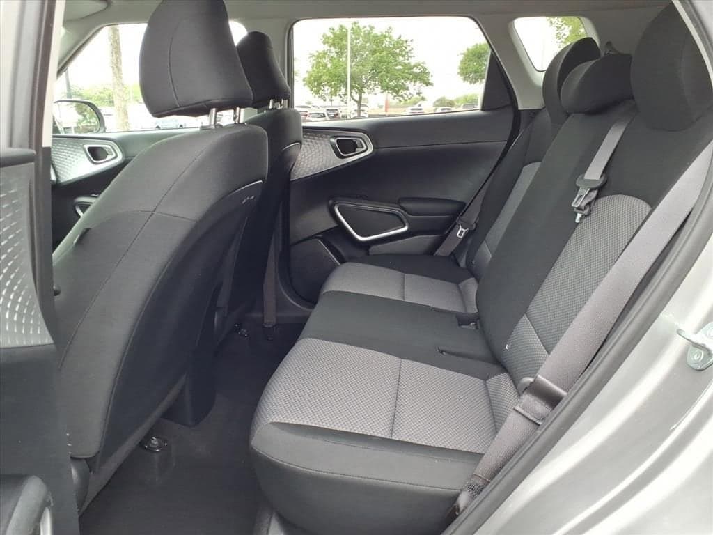 2023 Kia Soul - Image 16