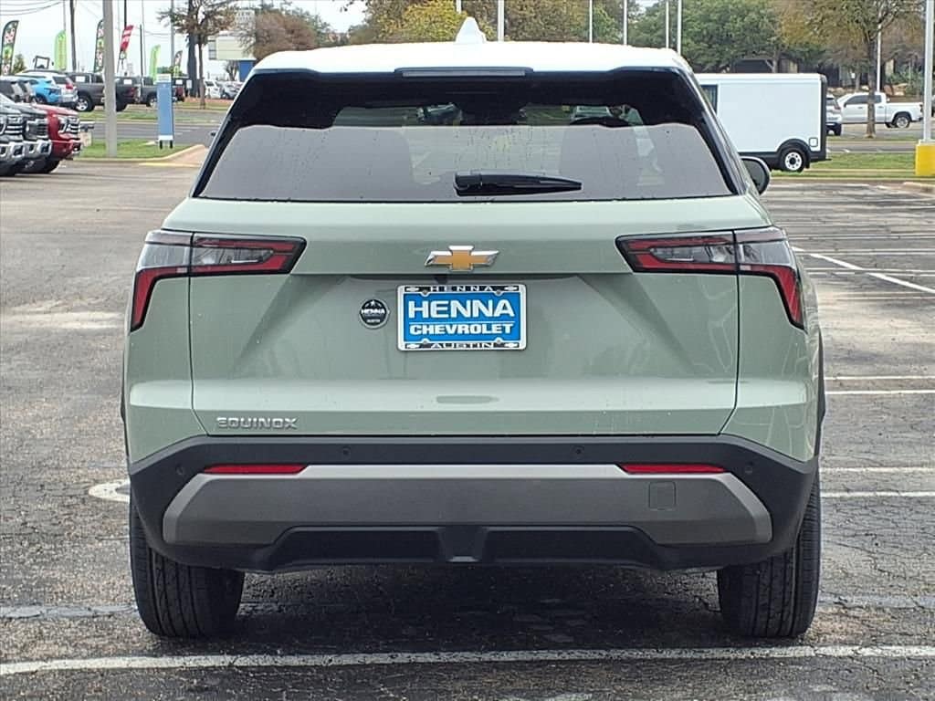 2026 Chevrolet Equinox - Image 5