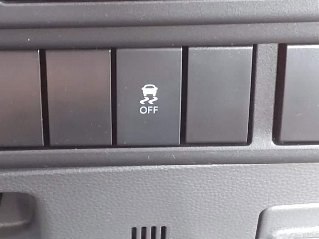 2025 Chevrolet Low Cab Forward 5500 XD - Image 10