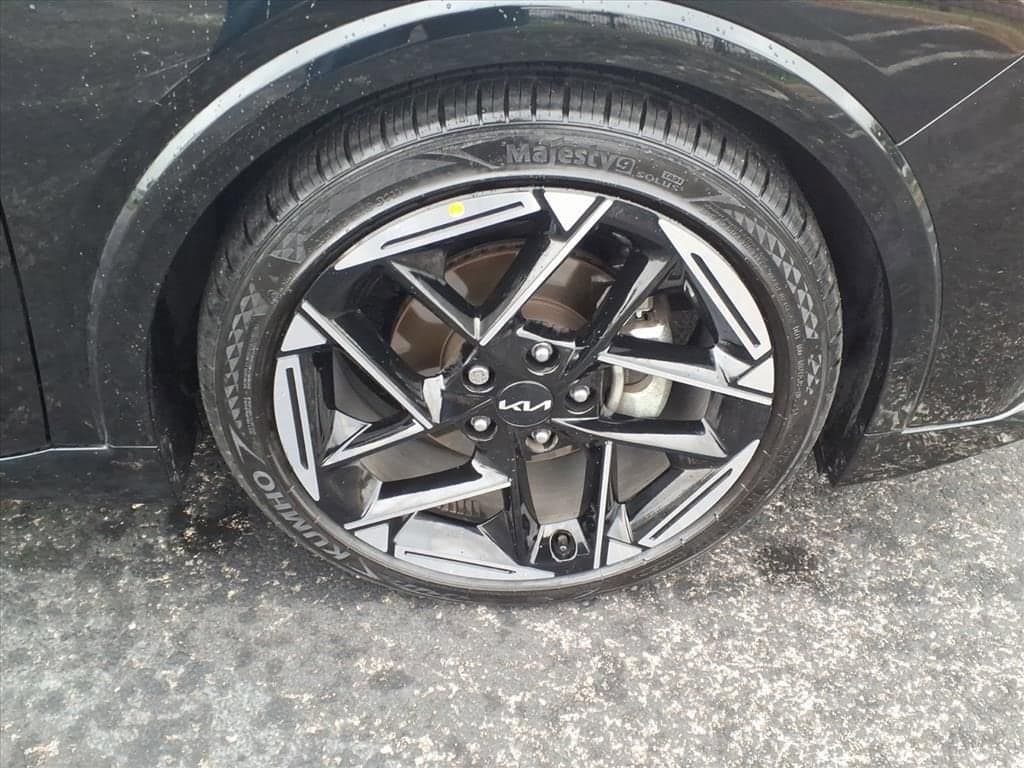 2025 Kia K4 - Image 8