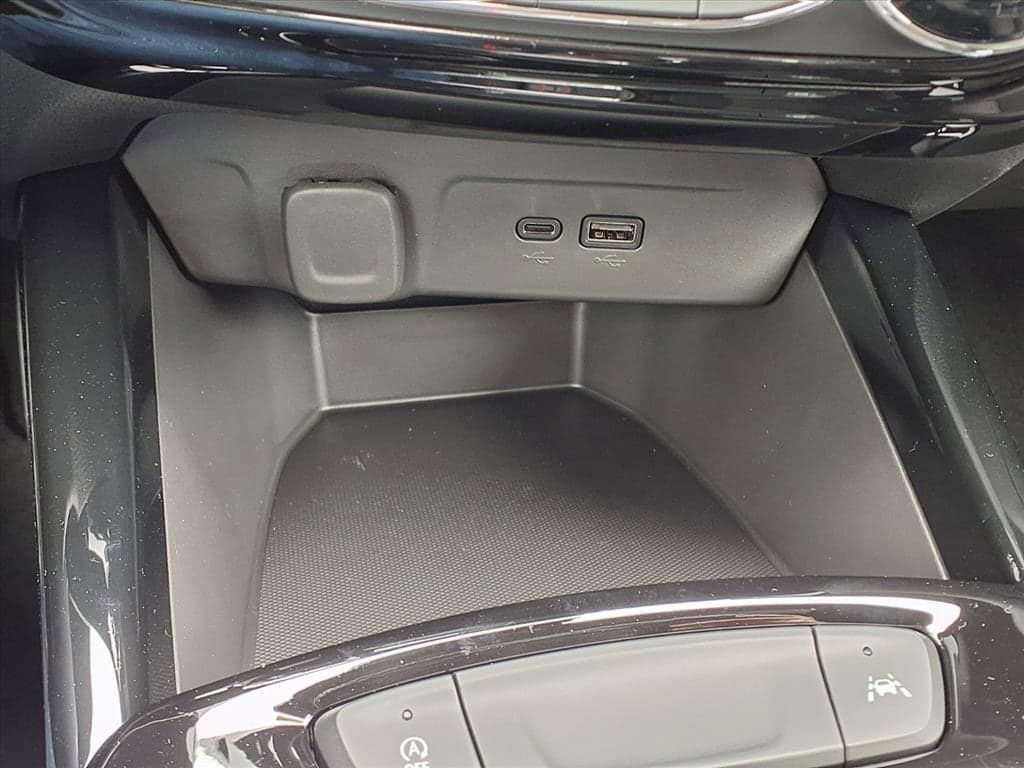 2026 Chevrolet Trax - Image 16