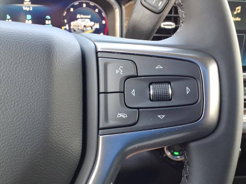 2026 Chevrolet Silverado 3500 HD Chassis Cab - Image 18