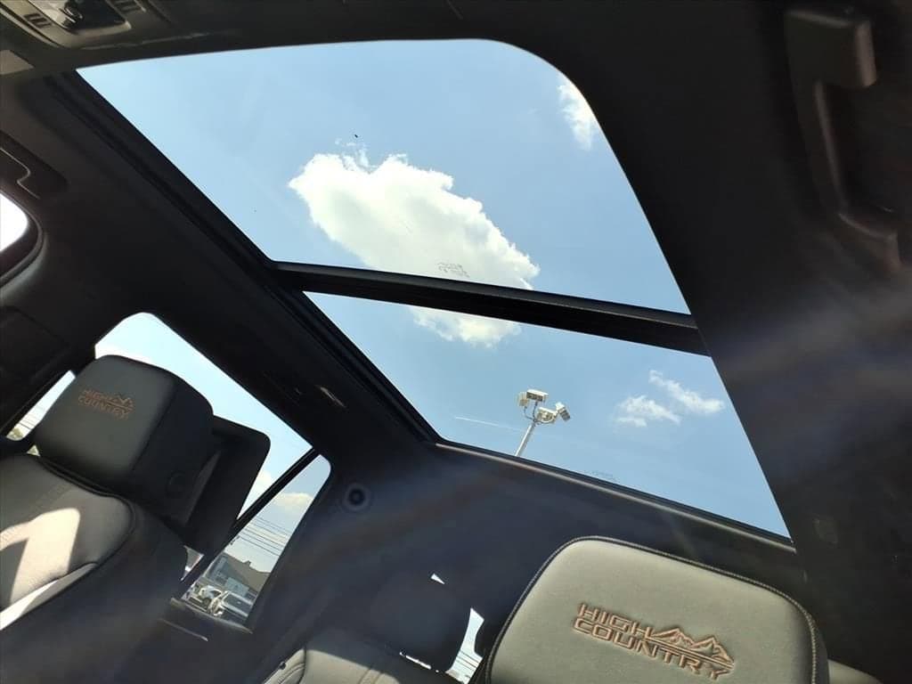 2026 Chevrolet Tahoe - Image 9