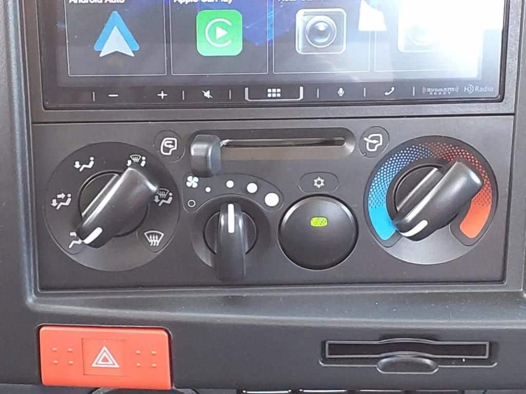 2025 Chevrolet Low Cab Forward 5500 XG - Image 13