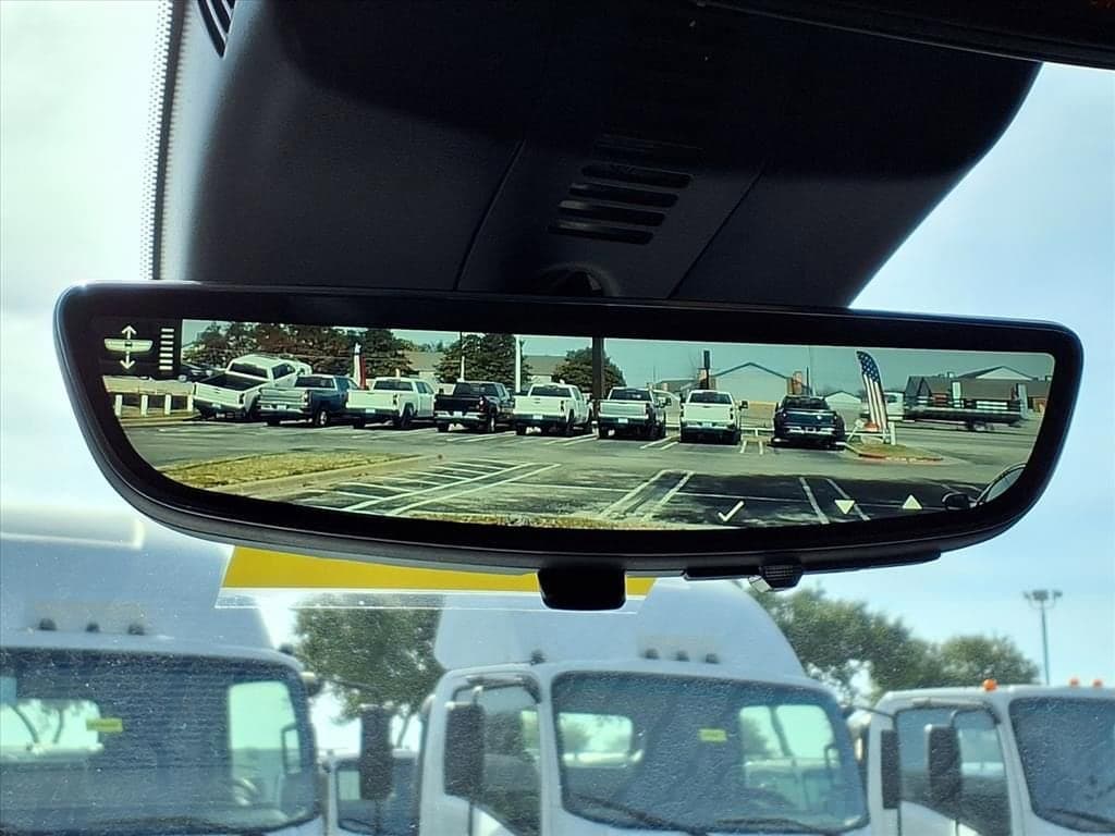 2026 Chevrolet Traverse - Image 13