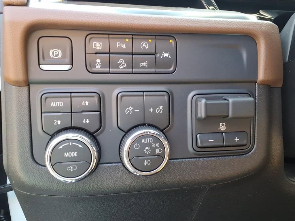 2026 Chevrolet Tahoe - Image 12