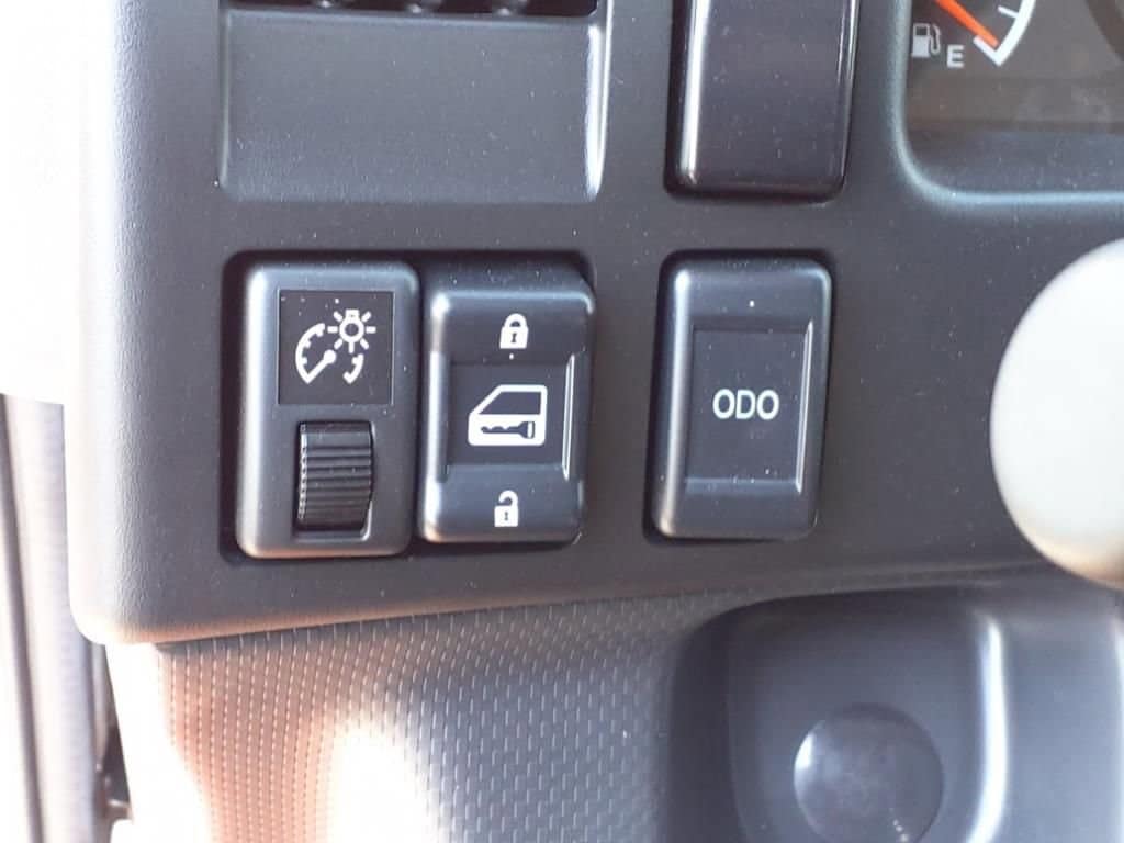 2025 Chevrolet Low Cab Forward 4500 HG - Image 8