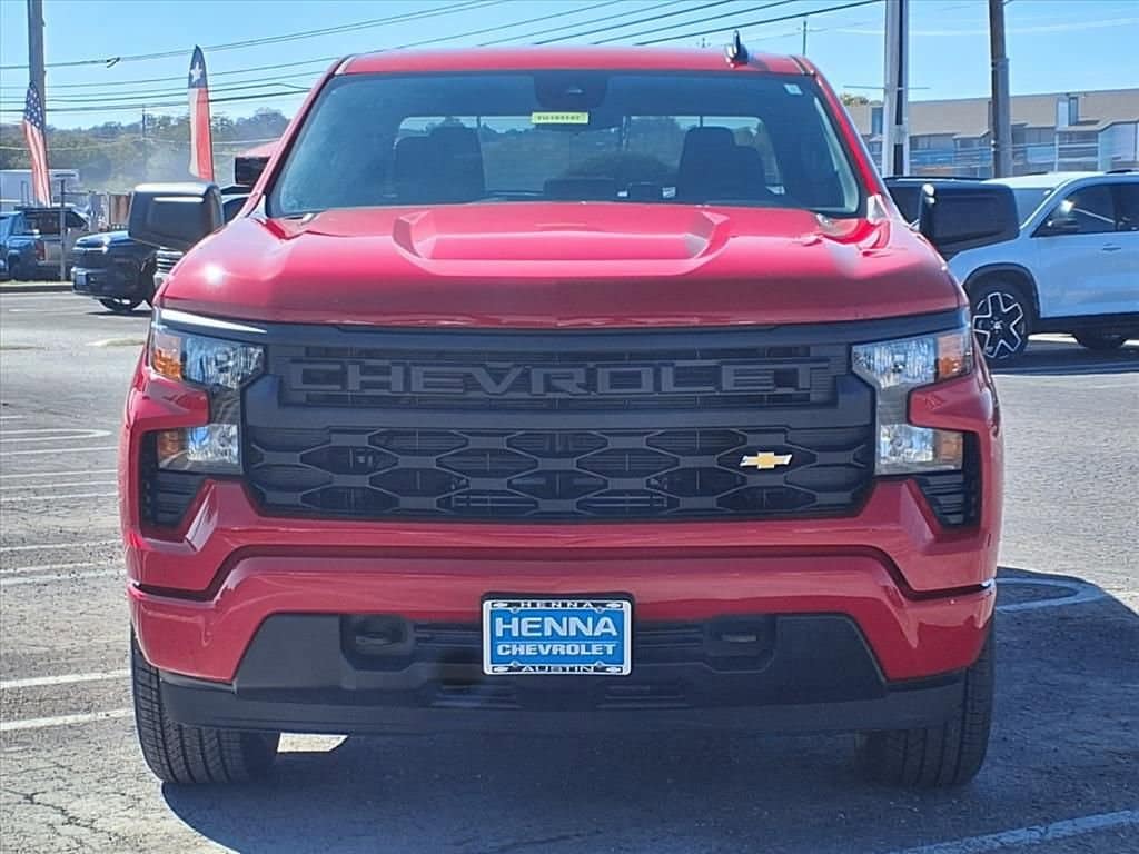 2026 Chevrolet Silverado 1500 - Image 2