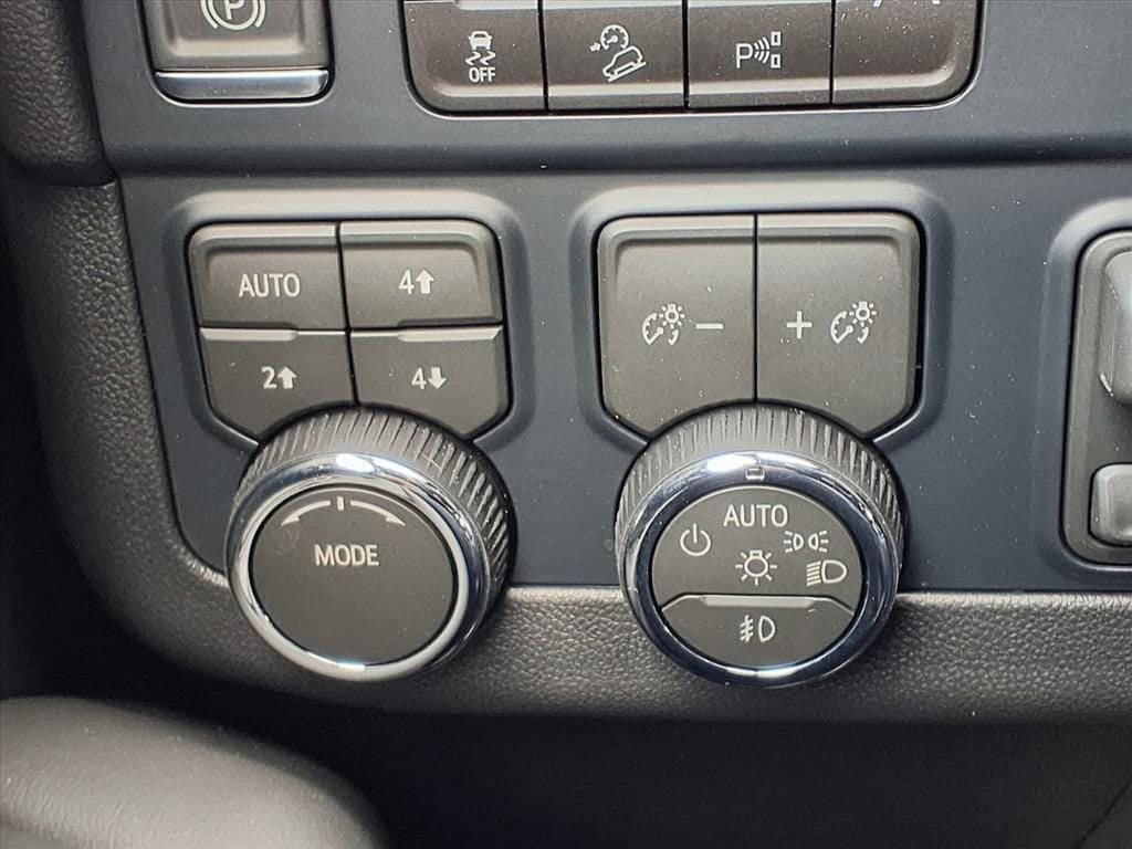 2026 Chevrolet Tahoe - Image 10