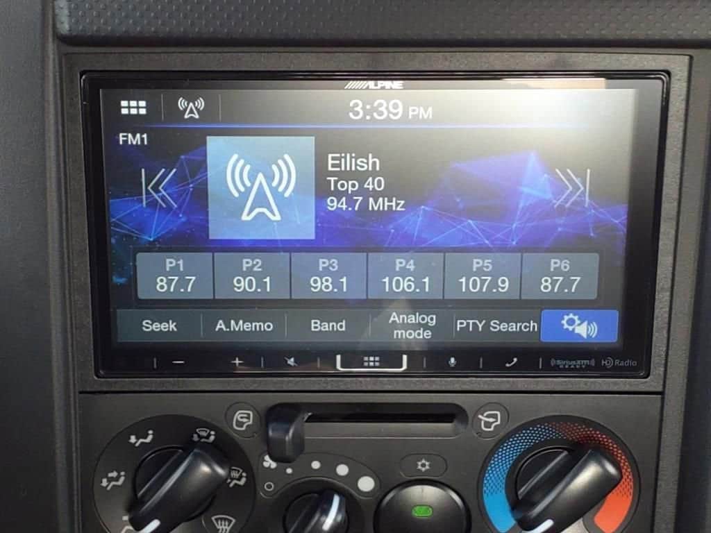 2025 Chevrolet Low Cab Forward 5500 XG - Image 11