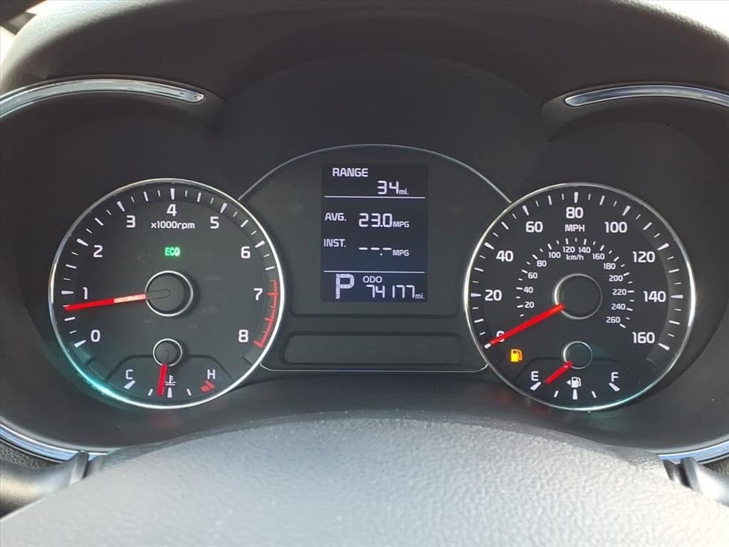 2015 Kia Forte - Image 25