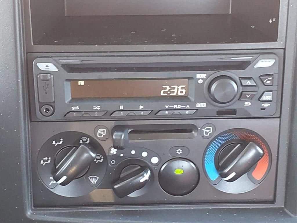 2025 Chevrolet Low Cab Forward 4500 HG - Image 10