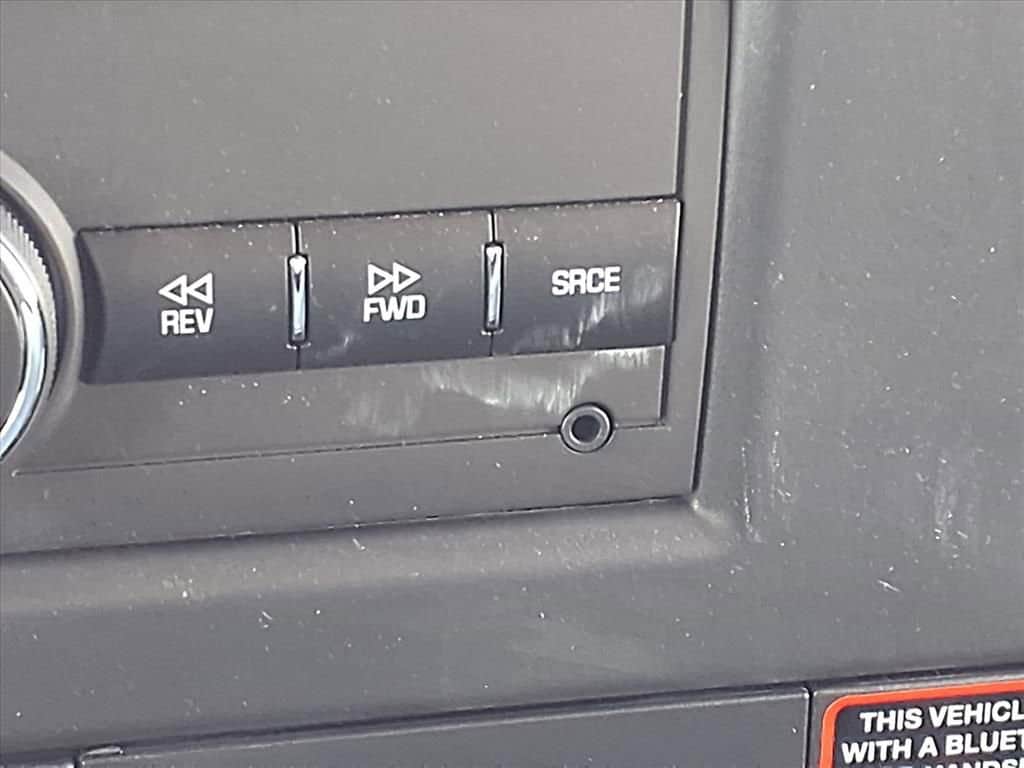 2025 Chevrolet Express Cutaway 3500 - Image 14