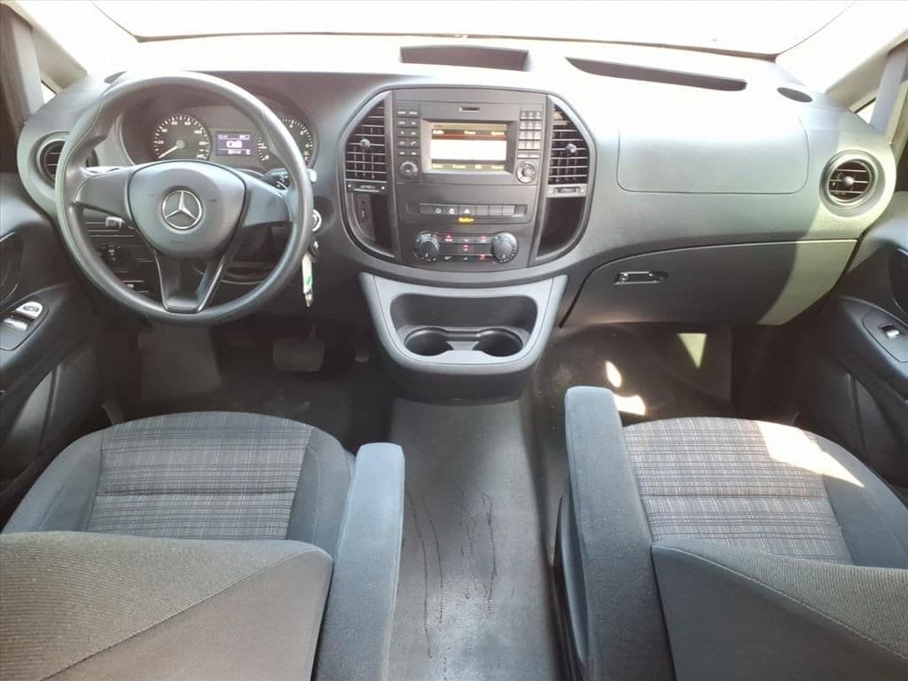 2019 Mercedes-Benz Metris Passenger Van - Image 23