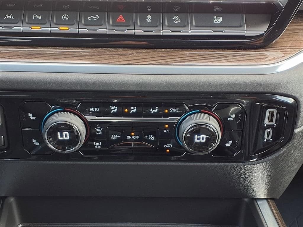 2026 Chevrolet Silverado 1500 - Image 14