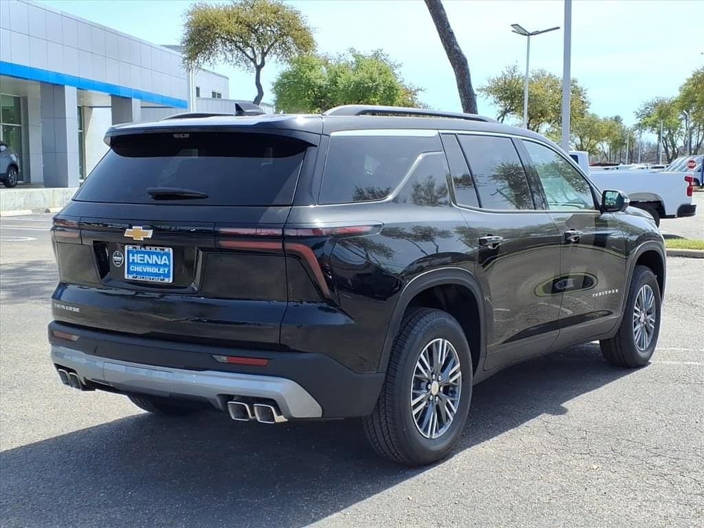 2026 Chevrolet Traverse - Image 6