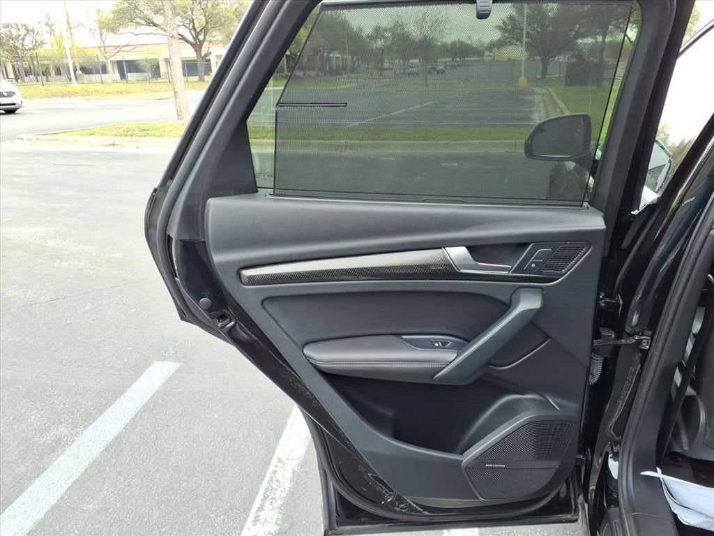 2019 Audi SQ5 - Image 19