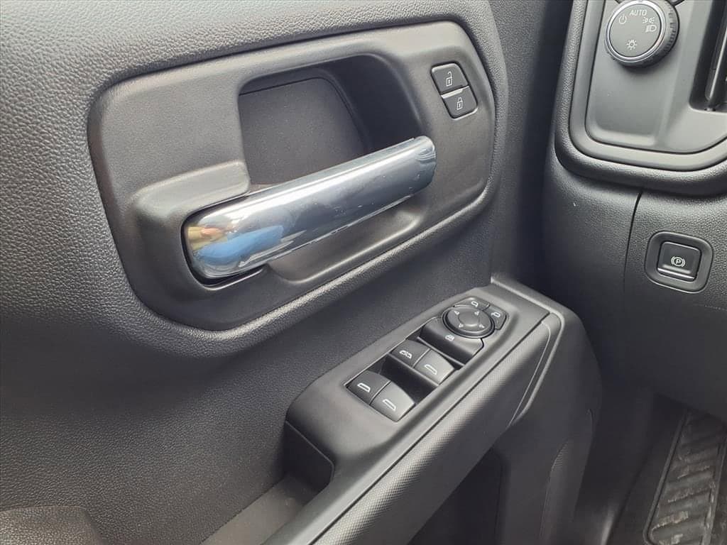 2026 Chevrolet Silverado 1500 - Image 20