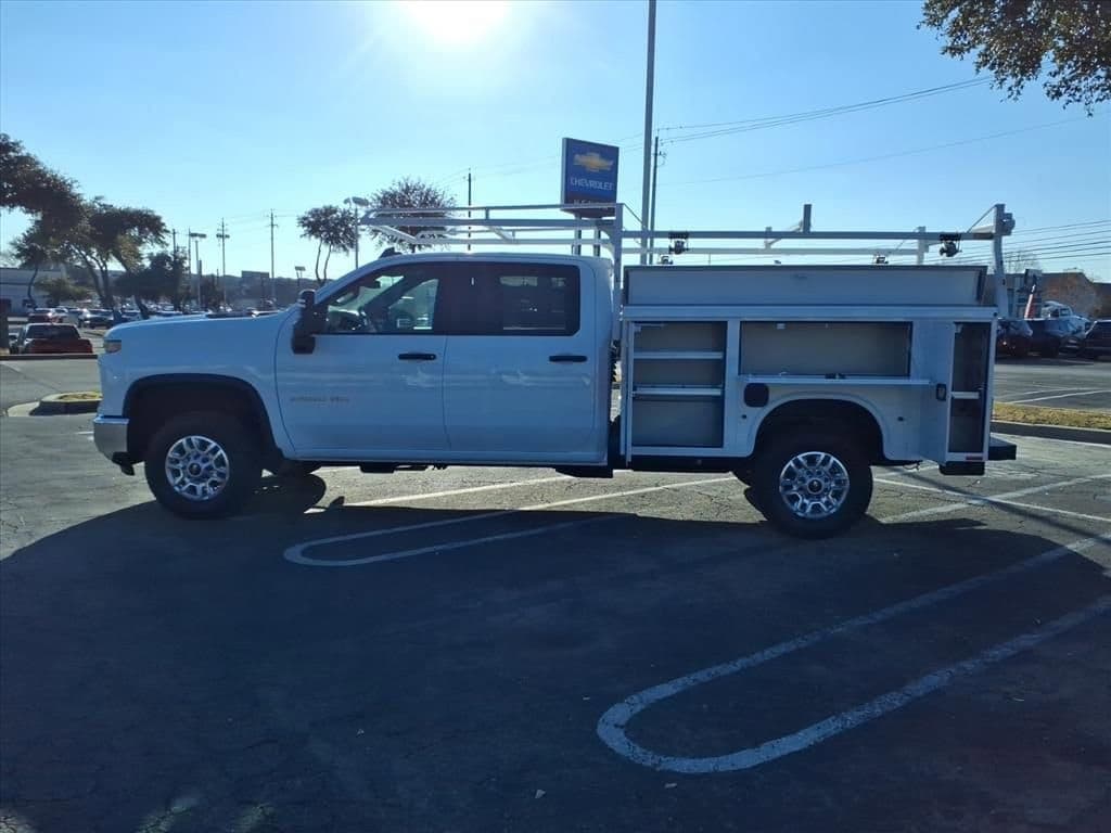2026 Chevrolet Silverado 2500 HD - Image 4