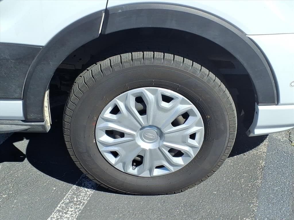 2023 Ford Transit Passenger Wagon - Image 8