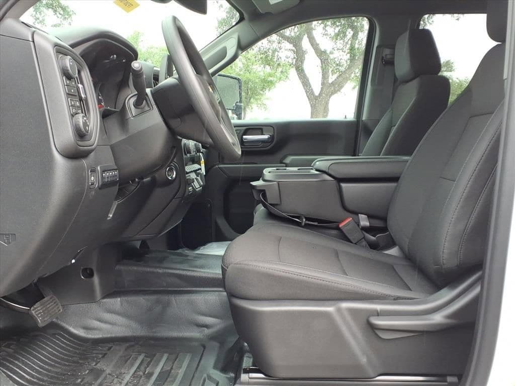 2026 Chevrolet Silverado 2500 HD - Image 13