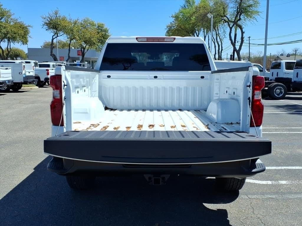 2026 Chevrolet Silverado 1500 - Image 8
