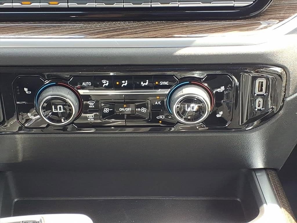 2026 Chevrolet Silverado 1500 - Image 17