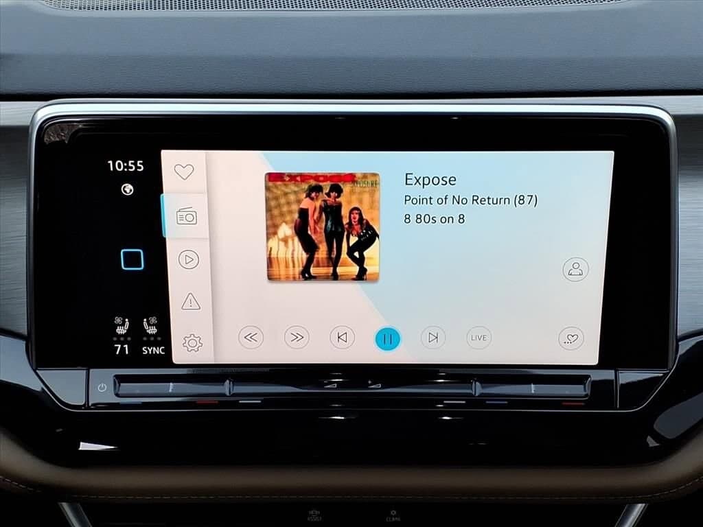 2024 Volkswagen Atlas Cross Sport - Image 24