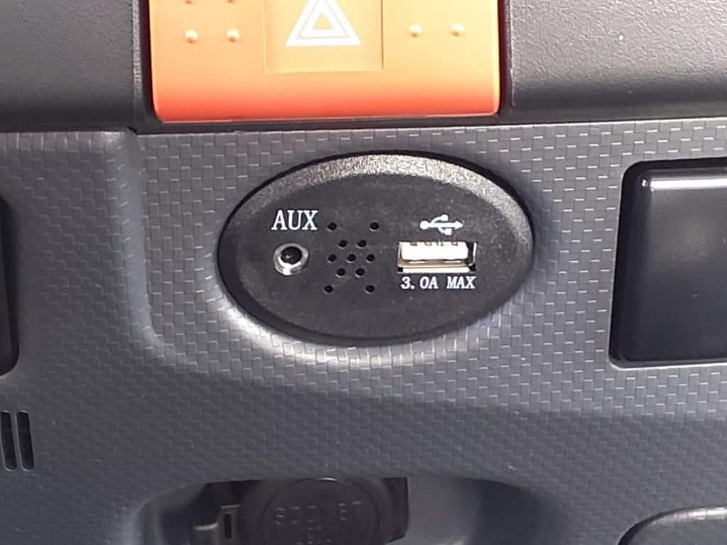 2025 Chevrolet Low Cab Forward 4500 HG - Image 14