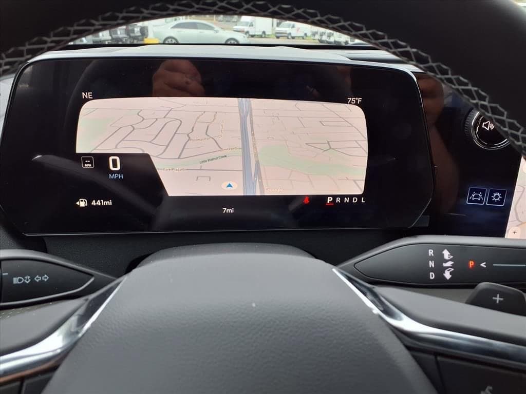 2026 Chevrolet Traverse - Image 19