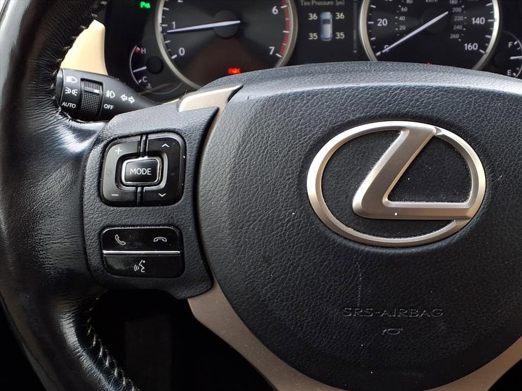 2015 LEXUS NX 200t - Image 23