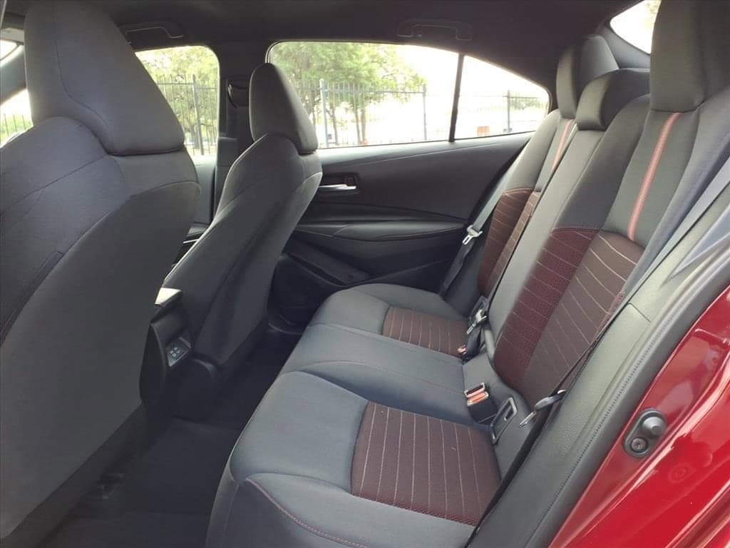 2025 Toyota Corolla - Image 17