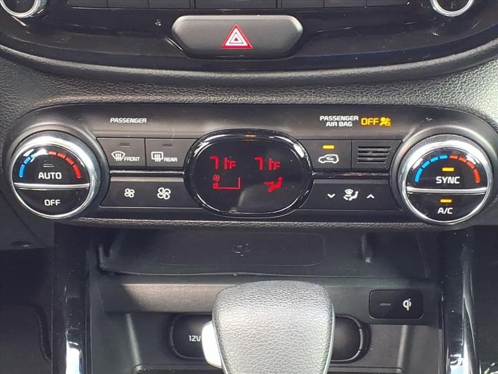 2022 Kia Soul - Image 24