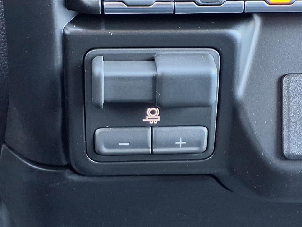 2026 Chevrolet Silverado 1500 - Image 9