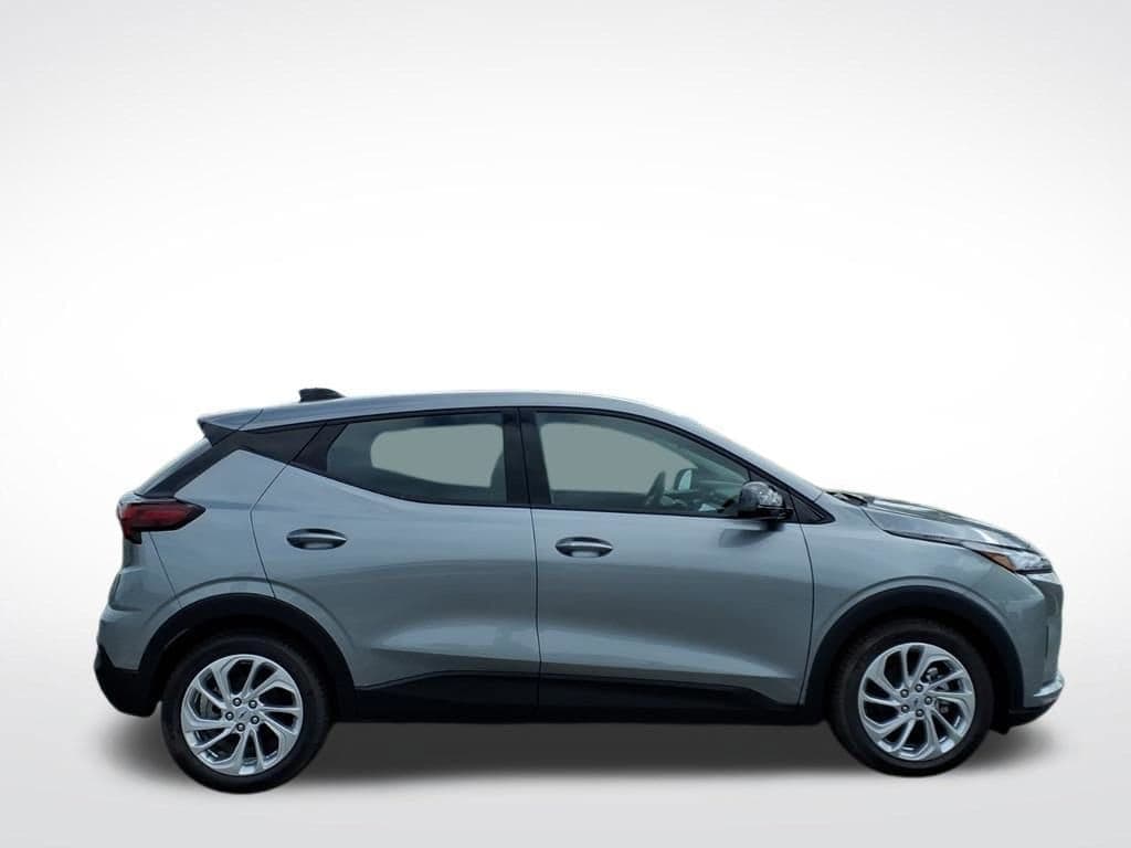 2027 Chevrolet Bolt - Image 2