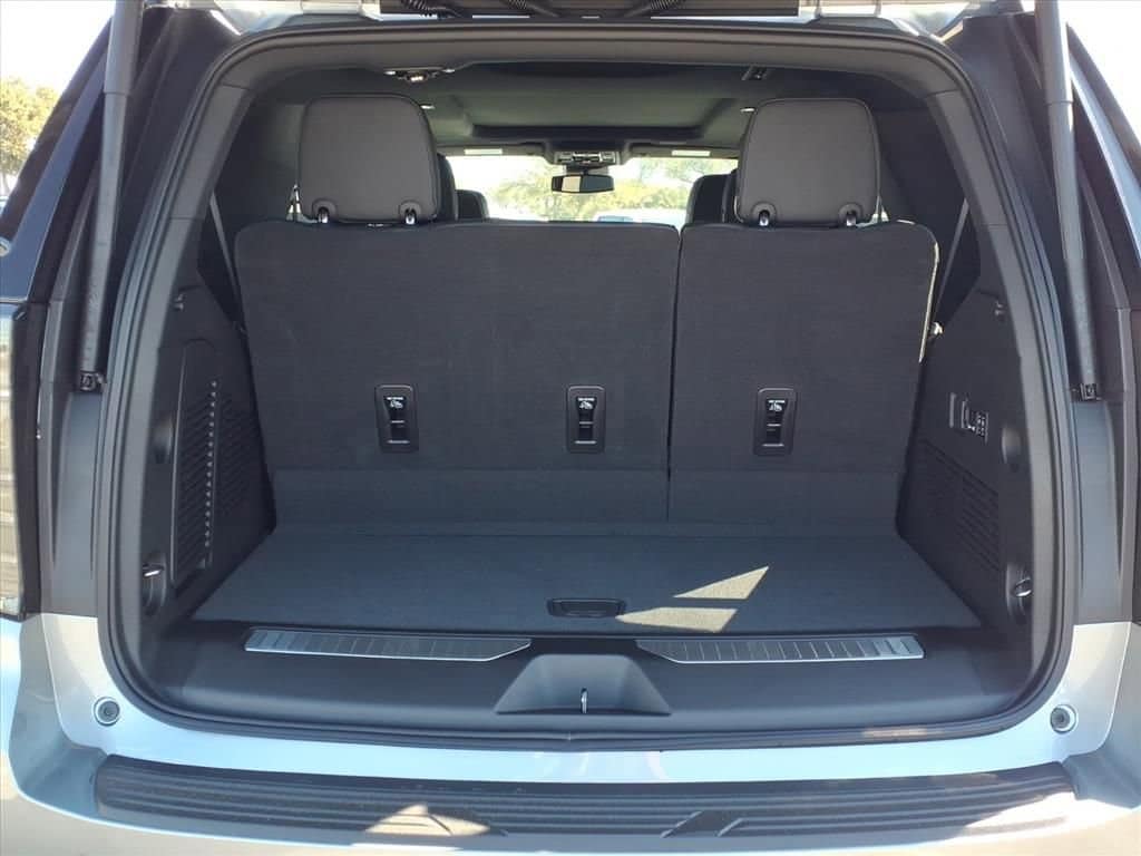 2026 Chevrolet Tahoe - Image 10