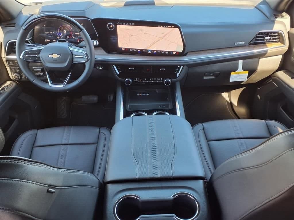 2026 Chevrolet Suburban - Image 8