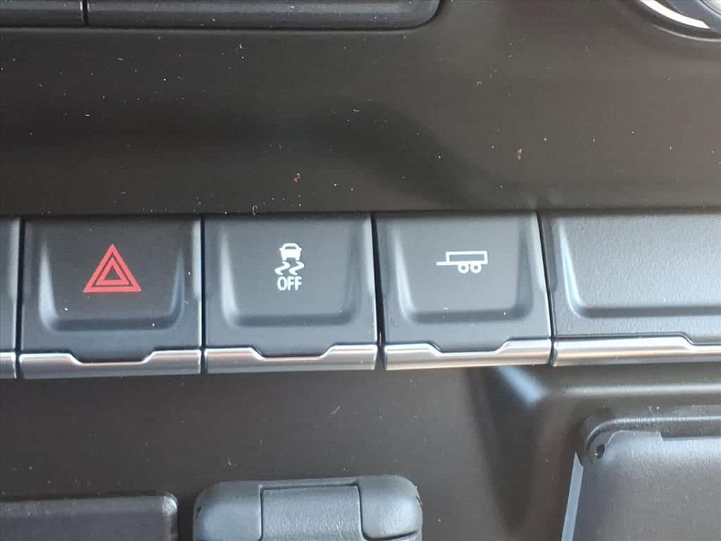 2026 Chevrolet Silverado 1500 - Image 10